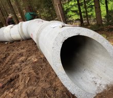 Bauarbeiten am Spielplatz